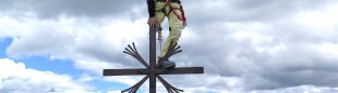 Urko en la cumbre de la Cima Grande de Lavaredo  (col. Urko Carmona)