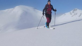 Rocío Hurtado probando la colección Ski Tour de The North Face