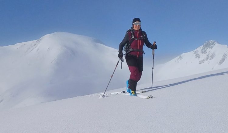 Rocío Hurtado probando la colección Ski Tour de The North Face