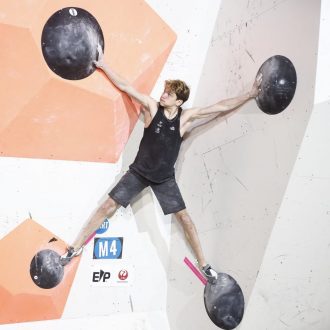 Mejdi Schalck en la Copa del Mundo de Búlder de Hachioji 2023 (Foto: Dimitris Tosidis/IFSC).