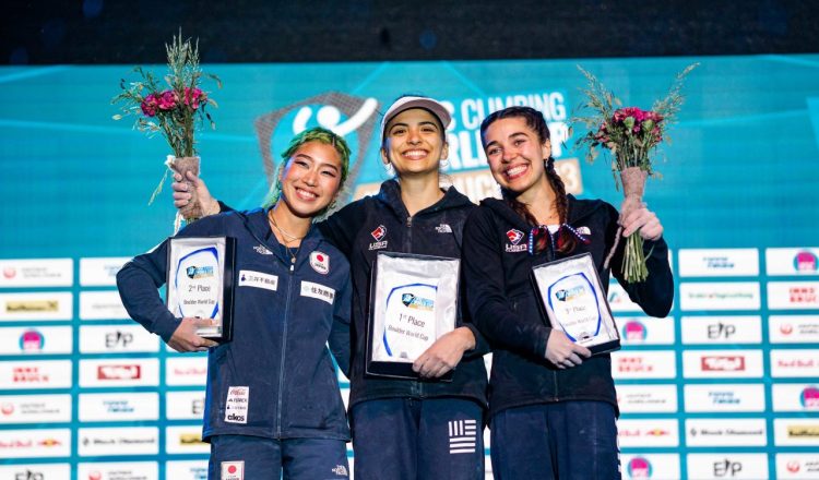 Podio femenino final de la Copa del Mundo 2023, con Natalia Grossman (1ª), Miho Nonaka (2ª) y Brooke Raboutou (3ª) (Foto: Lena Drapella/IFSC).