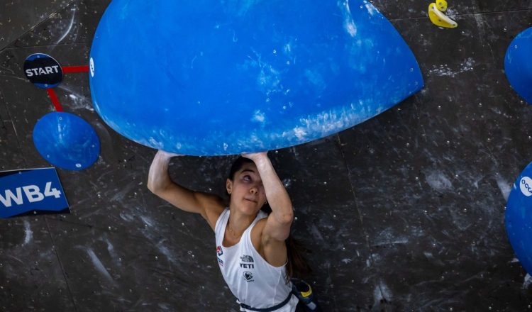 Brooke Raboutou en el Campeonato del Mundo de Búlder de Berna 2023 (Foto: Lena Drapella/IFSC).