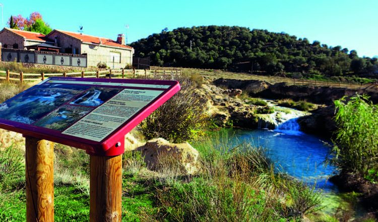 Las lagunas de Ruidera, comienzo del Camino Natural del Guadiana