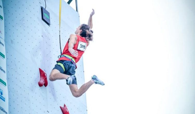 Miguel Gómez en el Campeonato de España de Escalada de Velocidad de Cáceres 2023 (Foto: Javi Pec).