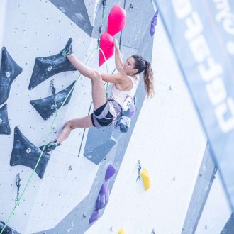 Uxia Bohorque en la Copa de España de Escalada de Dificultad de Vilanova i la Geltrú 2023 (Foto: Javi Pec).