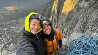 Sasha DiGiulian y Mariana Ordóñez en 'Sendero luminoso', Potrero Chico (Foto: @sashadigiulian).