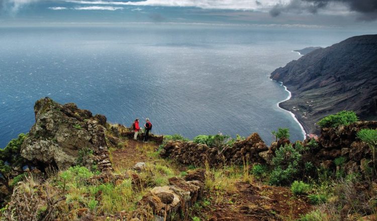 El Sendero Circular recorre toda la isla de El Hierro uniendo seculares caminos