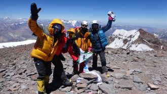 La expedición ‘Aconcagua en femenino’ del club aragonés ‘Montañeras Adebán’