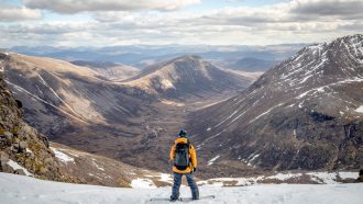 0:01 / 14:38 Thrawn: A Stubbornly Scottish Snow Film | Patagonia Films