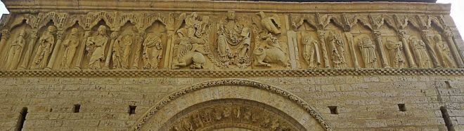 Iglesia de Santiago de Carrión. Ruta del Románico en el Canal de Castilla