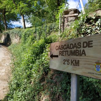 Cruz de la Viorna y cascadas de Retumbia