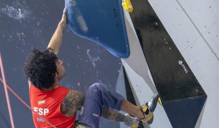 Iván Muñoz, campeón del mundo de Paraescalada 2023. Foto: Lena Drapella / IFSC