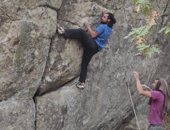 Iván Muñoz escalando en la Pedriza (foto de su colección).