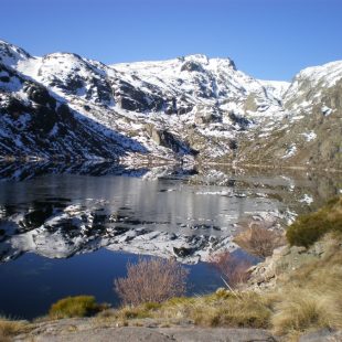 Laguna del Duque en Sierra de Gredos  ()