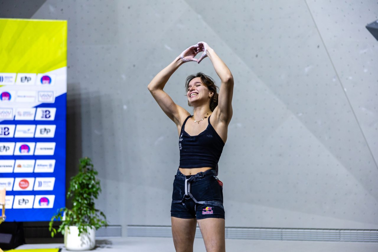 Oriane Bertone en el preolímpico europeo de Laval 2023 (Foto: Jan Virt/IFSC).