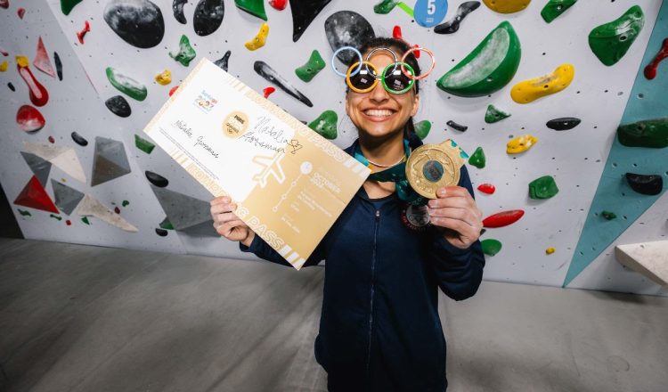 Natalia Grossman ganadora en búldere+dificultad femenina de los Juegos Panamericanos de Santiago 2023 logra el billete olímpico (Foto: Lena Drapella/IFSC).