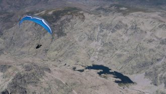 Parapente en montaña