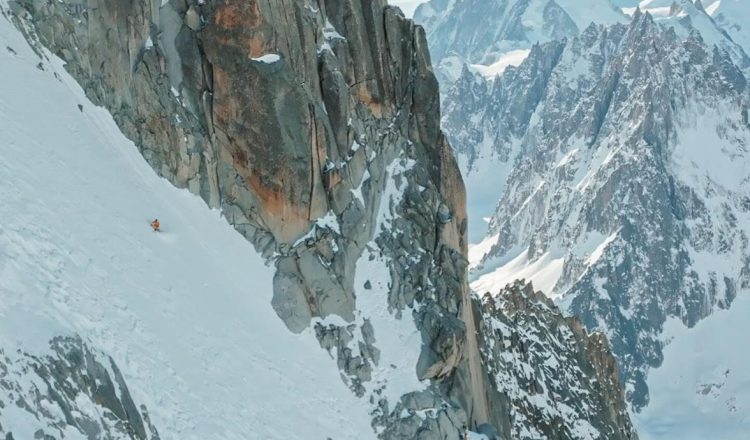 Guillaume Pierrel esquiando el Nicho del Dru (Foto: Mathurin Vauthier).