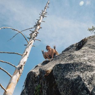 Ethan Pringle en 'Empath' 9a+ de Tahoe.