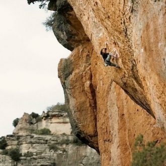 Chaehyun Seo en 'La Rambla' 9a+ de Siurana (Foto: Bernardo Gimenez).