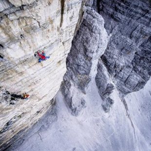 Simon Gietl en Das erbe der väter a la Cima Grande de Lavaredo  (Foto: Claudia Ziegler)