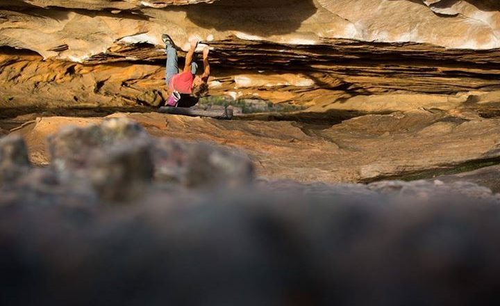 Jorg Verhoeven en The wheel of life 8C de la Hollow Mountain Cave (Grampians)  (Col. J. Verhoeven)