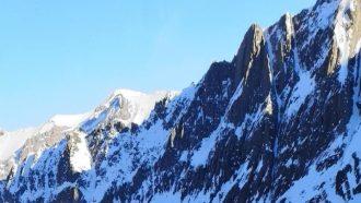 Apertura de "Crisálida" en el Pico Royo, por Alain Andrés.