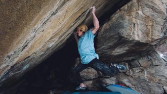 Daniel Woods en 'Adrenaline' 8C+ de Colorado (Foto: Bobby Sorich).