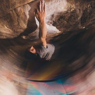 Daniel Woods en 'Return of the Sleepwalker' 9A de Red Rocks.